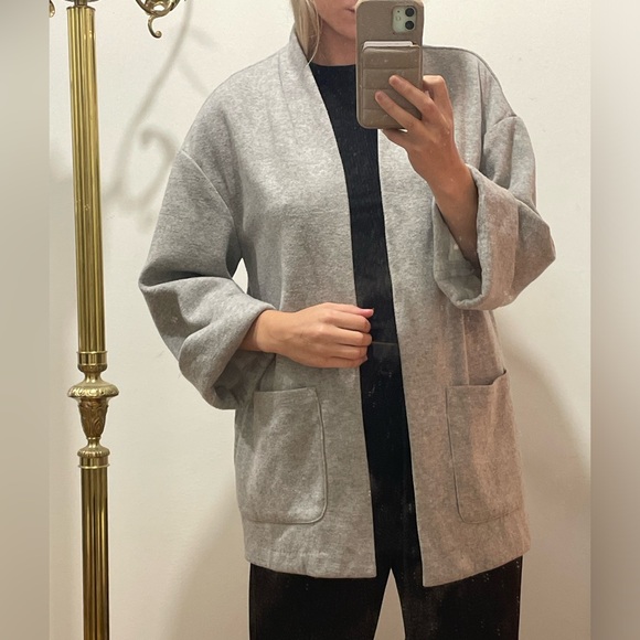 Blazer - Picture 5 of 5